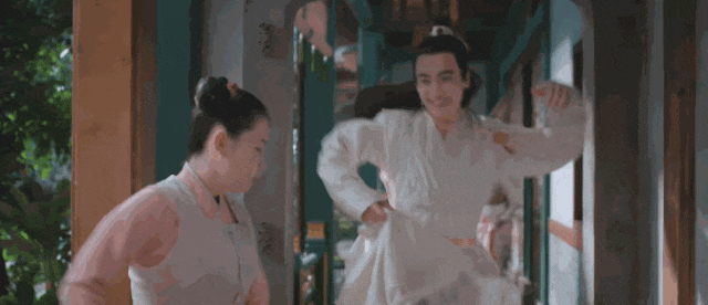 红楼梦》网友：这比胡玫导演得还高级凯发K8国际女大学生“胡导胡演”《(图20)